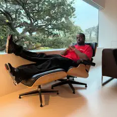 Listen to Lams Luani, watch music videos, read bio, see tour dates & more!