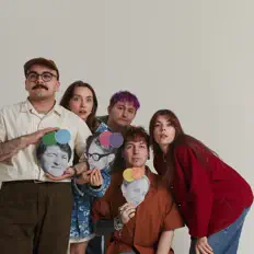 收听 войка、观看音乐视频、阅读小传、查看巡演日期等 ！