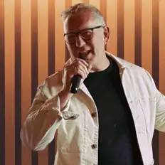 Escucha a Gary.D.Pearson, mira videos musicales, lee su biografía, consulta las fechas de las gira y más.