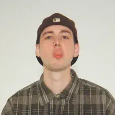 Frankie Beanie dinle, müzik videolarını izle, biyografisini oku, tur tarihlerini ve daha fazlasını gör!