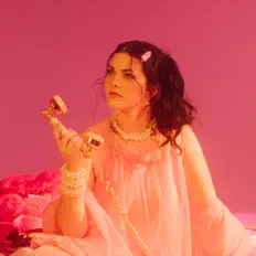 Listen to Chaislyn, watch music videos, read bio, see tour dates & more!