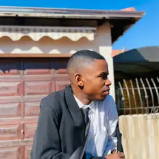 Treezy-Tを聴いたり、ミュージックビデオを鑑賞したり、経歴やツアー日程などを確認したりしましょう！