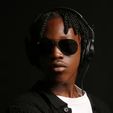 Spectrism सुनें, म्यूज़िक वीडियो देखें, बायो पढ़ें, दौरे की तारीखें और बहुत कुछ देखें!