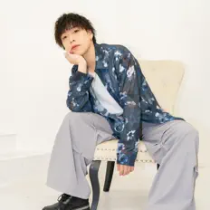 聆聽 和輝、觀看音樂影片、閱讀小傳、查看巡演日期等！