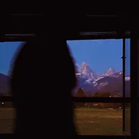 Hör dir undefined an, schau dir Musikvideos an, lies die Biografie, finde Tourdaten und mehr!