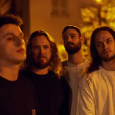 Ακούστε περιεχόμενο από The Urban Tales, παρακολουθήστε μουσικά βίντεο, διαβάστε το βιογραφικό, δείτε ημερομηνίες περιοδείας, και πολλά ακόμη!