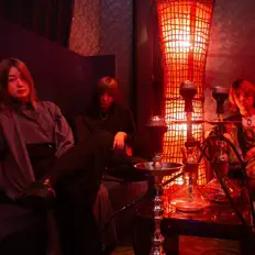 收听 Nap in Smoke!!!、观看音乐视频、阅读小传、查看巡演日期等 ！