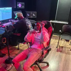 Listen to Mannywokkk, watch music videos, read bio, see tour dates & more!