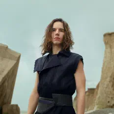Listen to Hugo Jardin, watch music videos, read bio, see tour dates & more!