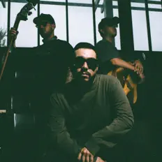 Dengarkan Grupo Punto Cero, tonton video musik, baca bio, lihat tanggal tur & lainnya!