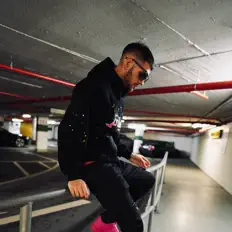 Listen to Young Rich Niccos, watch music videos, read bio, see tour dates & more!