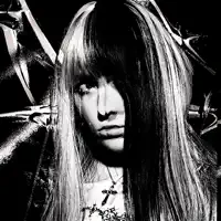收听 undefined、观看音乐视频、阅读小传、查看巡演日期等 ！
