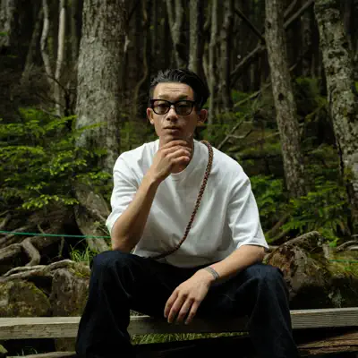 Listen to XakiMichele, watch music videos, read bio, see tour dates & more!