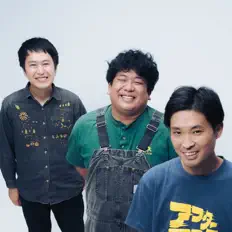 After hoursを聴いたり、ミュージックビデオを鑑賞したり、経歴やツアー日程などを確認したりしましょう！