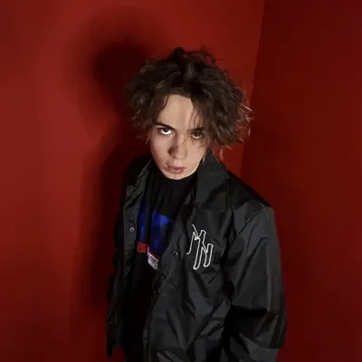 Listen to Карантин, watch music videos, read bio, see tour dates & more!