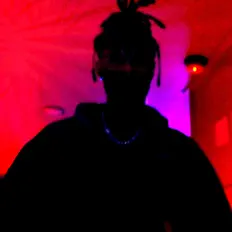 Écoutez 4everbane, regardez des vidéoclips, lisez la biographie, consultez les dates de tournée et plus encore !