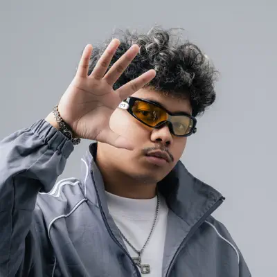 Listen to RG - អរជី, watch music videos, read bio, see tour dates & more!