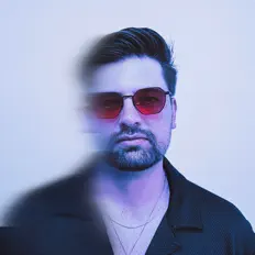 Listen to Spencer Arnold, watch music videos, read bio, see tour dates & more!