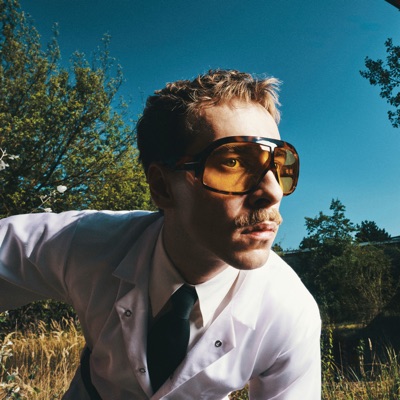 Listen to Dawid Grzelak, watch music videos, read bio, see tour dates & more!