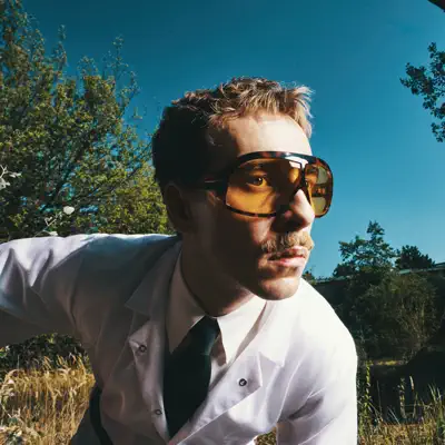 Listen to Dawid Grzelak, watch music videos, read bio, see tour dates & more!