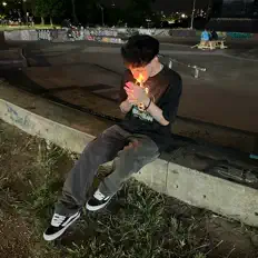 收听 Xander、观看音乐视频、阅读小传、查看巡演日期等 ！