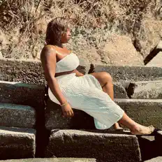 Te'A सुनें, म्यूज़िक वीडियो देखें, बायो पढ़ें, दौरे की तारीखें और बहुत कुछ देखें!