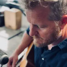 Dengarkan Glenn Seland, tonton video musik, baca bio, lihat tanggal tur & lainnya!