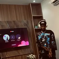 Dengarkan Nero kash, tonton video musik, baca bio, lihat tanggal tur & lainnya!