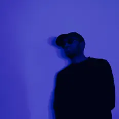 收听 Zuuba、观看音乐视频、阅读小传、查看巡演日期等 ！