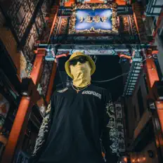 Escucha a G-BALE, mira videos musicales, lee su biografía, consulta las fechas de las gira y más.
