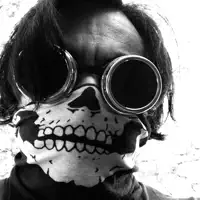 undefined dinle, müzik videolarını izle, biyografisini oku, tur tarihlerini ve daha fazlasını gör!