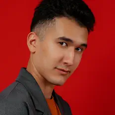 Poslechněte si interpreta TIMUR KADI, sledujte hudební videa, přečtěte si životopis, podívejte se na data turné a další informace.