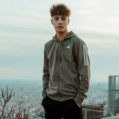 Listen to Berni Gg, watch music videos, read bio, see tour dates & more!