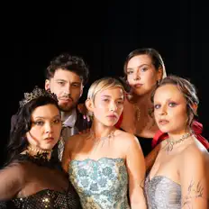 REMOTE BONDAGE dinle, müzik videolarını izle, biyografisini oku, tur tarihlerini ve daha fazlasını gör!