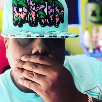 Listen to MikeManik, watch music videos, read bio, see tour dates & more!