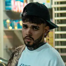 Ouça Teø, assista a videoclipes, leia a biografia, veja as datas das turnês e mais!