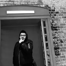 Dengarkan Jay.7, tonton video musik, baca bio, lihat tanggal tur & lainnya!