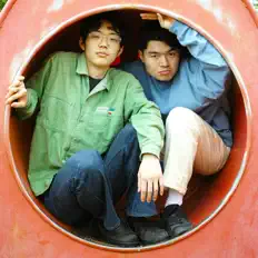 Dengarkan Mama Rag, tonton video musik, baca bio, lihat tanggal tur & lainnya!