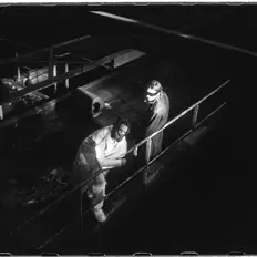 Poslechněte si interpreta Lomochromy, sledujte hudební videa, přečtěte si životopis, podívejte se na data turné a další informace.