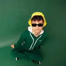 Escucha a Mikey Angelo, mira videos musicales, lee su biografía, consulta las fechas de las gira y más.