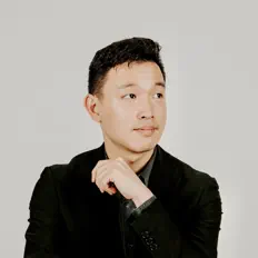 Ouça Junya Minami, assista a videoclipes, leia a biografia, veja as datas das turnês e mais!