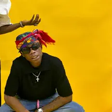 Listen to Mamuzo, watch music videos, read bio, see tour dates & more!