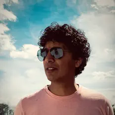 Escucha a hachajah, mira videos musicales, lee su biografía, consulta las fechas de las gira y más.