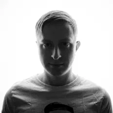 Luister naar Kodelos, bekijk muziekvideo's, lees de bio, bekijk de tourdata, en meer!