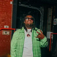 Listen to Chubbo Hills, watch music videos, read bio, see tour dates & more!