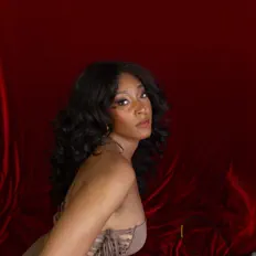 Ouve Sanniyah Antoinette, vê vídeos de música, lê a biografia, vê as datas da digressão e muito mais!