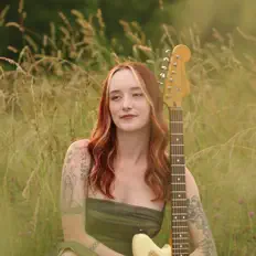 Poslechněte si interpreta Nicole Zell, sledujte hudební videa, přečtěte si životopis, podívejte se na data turné a další informace.