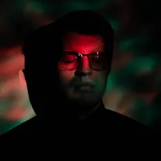 收听 Farenth、观看音乐视频、阅读小传、查看巡演日期等 ！