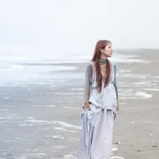 Escucha a Natsumi, mira vídeos musicales, lee la biografía, consulta fechas de giras y mucho más.