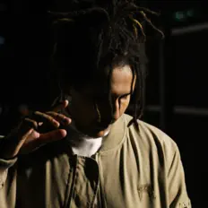 RRAiDEN dinle, müzik videolarını izle, biyografisini oku, tur tarihlerini ve daha fazlasını gör!